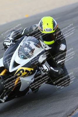media/Jan-19-2024-Apex Assassins-CVMA Friday (Fri) [[74e94f2102]]/Racer 3/Session 4 Turn 6 Inside/